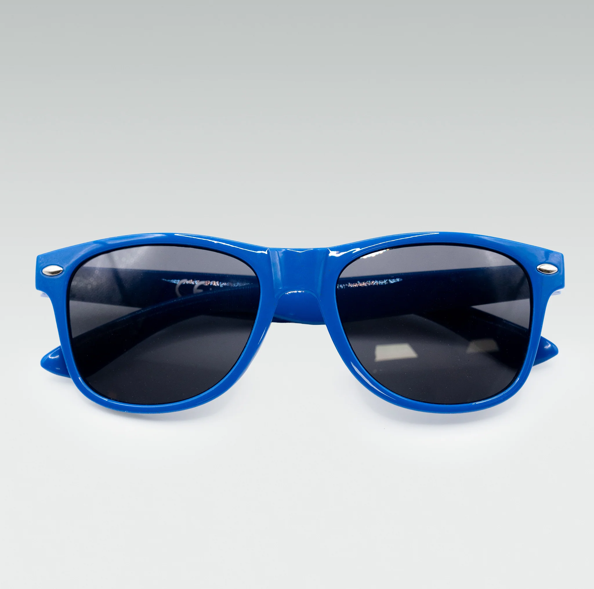 The Wiggles Blue Childrens Sunglasses - Image 3